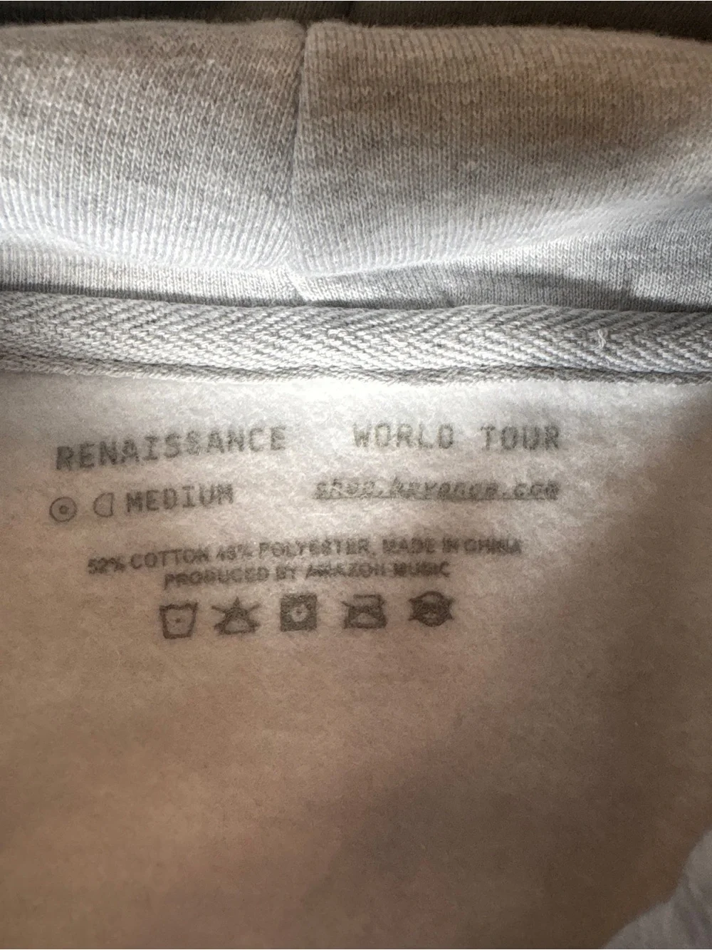 Beyoncé's 2023 Renaissance World Tour Hoodie - Picture 5 of 8